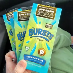 burst Sour Blue Razz Live Rosin Gummies – 200mg